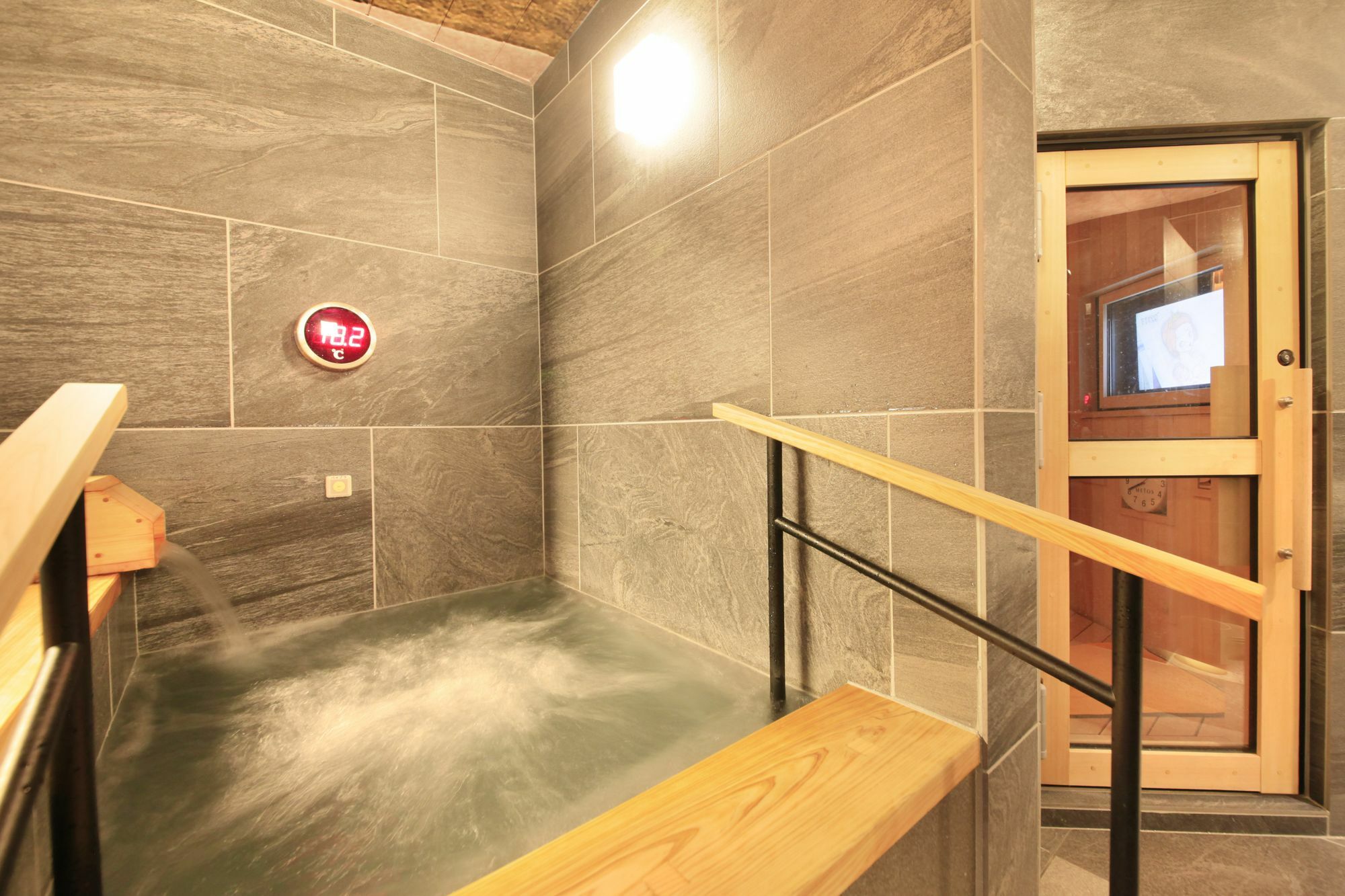 Centurion Hotel&Spa Ueno Station Токио Экстерьер фото