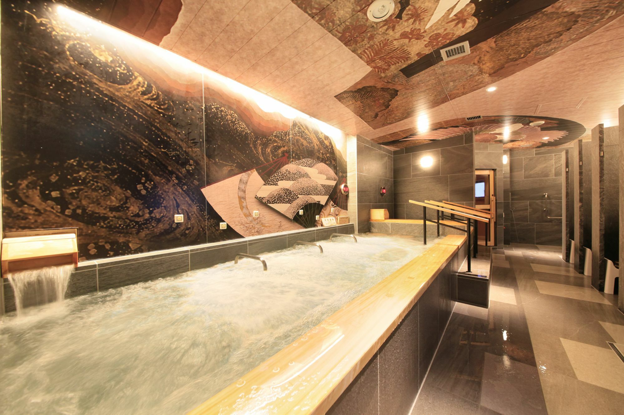 Centurion Hotel&Spa Ueno Station Токио Экстерьер фото